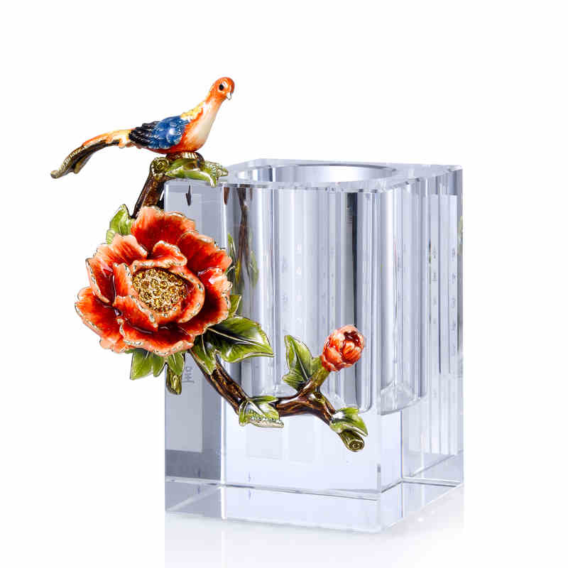 精美立体花鸟水晶笔筒